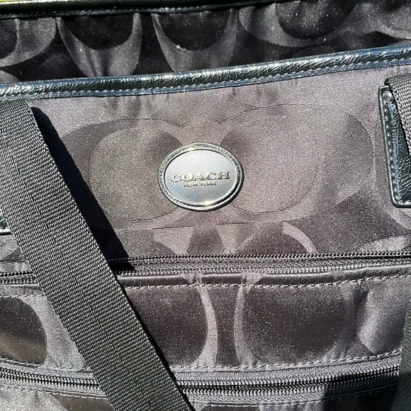 Coach Black Signature Tote - Picture 2 of 16